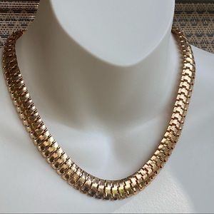 Vintage 80s 90s Gold tone Statement Necklace dimensional snakelike chain